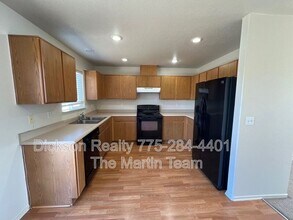 13405 Mt Lassen St in Reno, NV - Building Photo - Building Photo