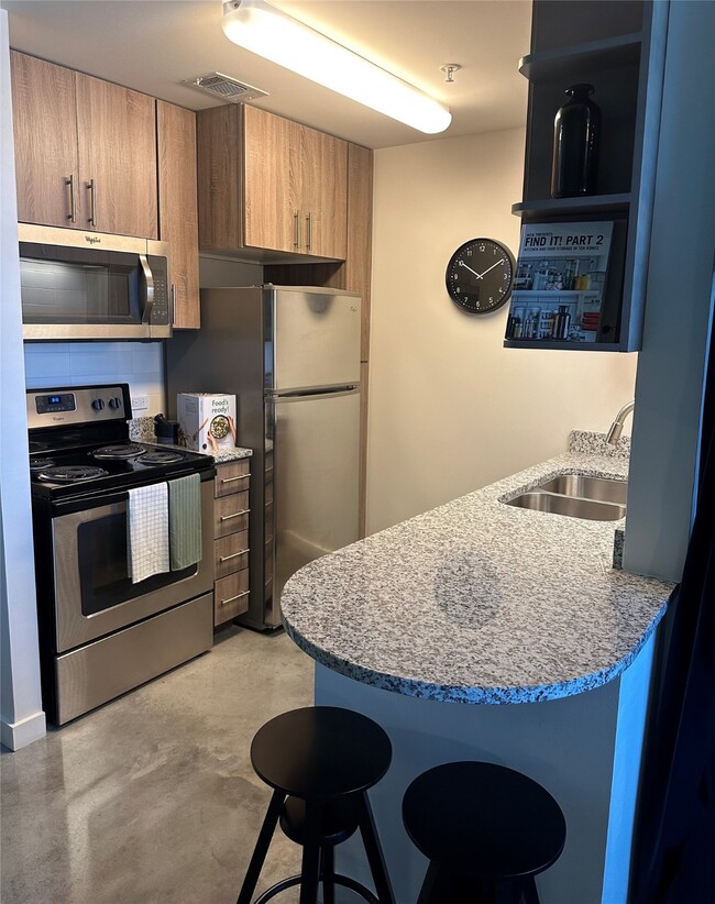 3550 Main St in Houston, TX - Foto de edificio - Building Photo