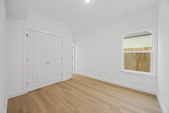 8110 De Priest St in Houston, TX - Building Photo - Building Photo