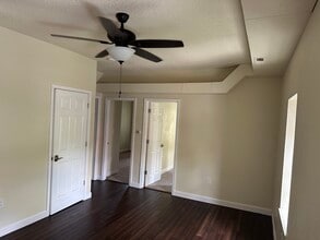 117 5th St, Unit 203 in Ames, IA - Building Photo - Building Photo