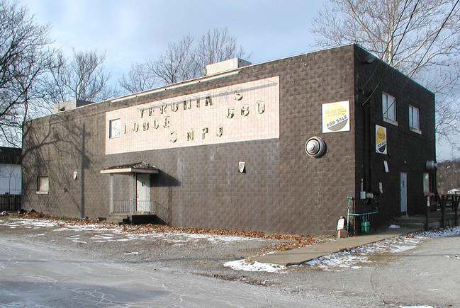 Veronians Fraternal Bldg in Verona, PA - Building Photo - Building Photo