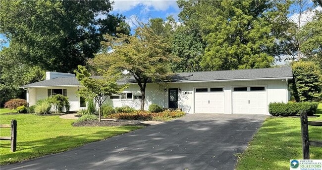 property at 2667 Washington Ln