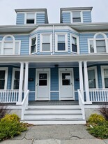77 Linden St, Unit 77 Linden Street in Salem, MA - Building Photo