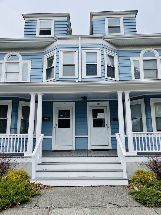 77 Linden St, Unit 77 Linden Street in Salem, MA - Foto de edificio