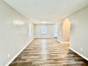 3345 Charlotte Rd in Memphis, TN - Building Photo - Building Photo