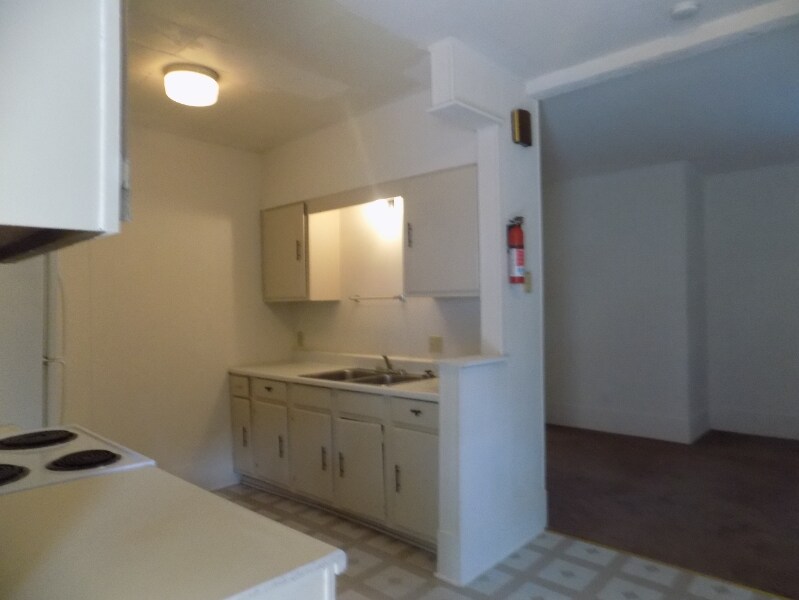 209 Paul Ave N in Cologne, MN - Building Photo