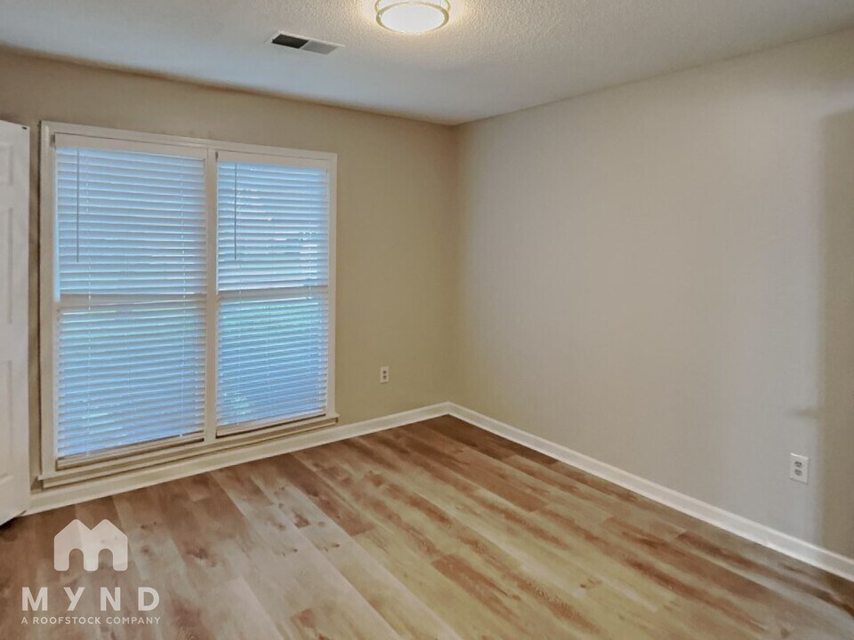 1004 Cider House Ln in Cordova, TN - Building Photo