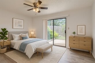 2712 Parker Ln in Austin, TX - Building Photo - Building Photo