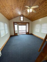 6583 Del Playa Dr in Goleta, CA - Building Photo - Building Photo