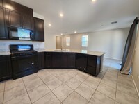 5351 Stonara St in Las Vegas, NV - Building Photo - Building Photo