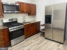 415 Elm St in Camden, NJ - Building Photo