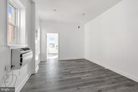 5036 Walnut St photo'