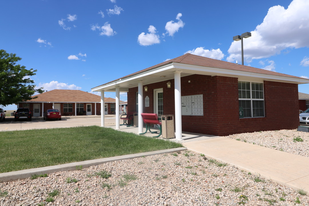 Cheyenne Trails Senior 62+ in Clovis, NM - Foto de edificio