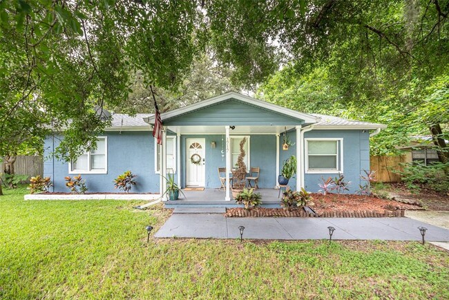 property at 1717 E Lambright St N