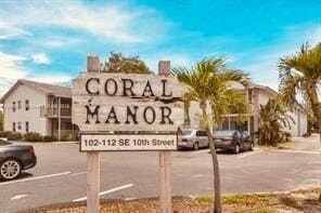 104 SE 10th St, Unit 101 in Deerfield Beach, FL - Foto de edificio