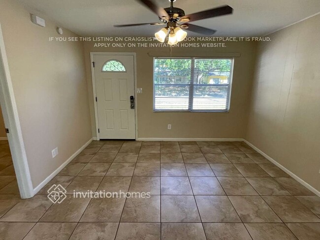 5392 Lily St in Orlando, FL - Building Photo - Building Photo