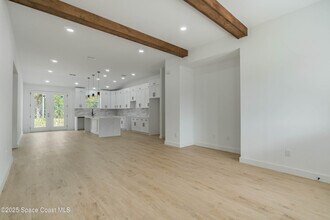 521 Garbelmann St in Palm Bay, FL - Building Photo - Building Photo