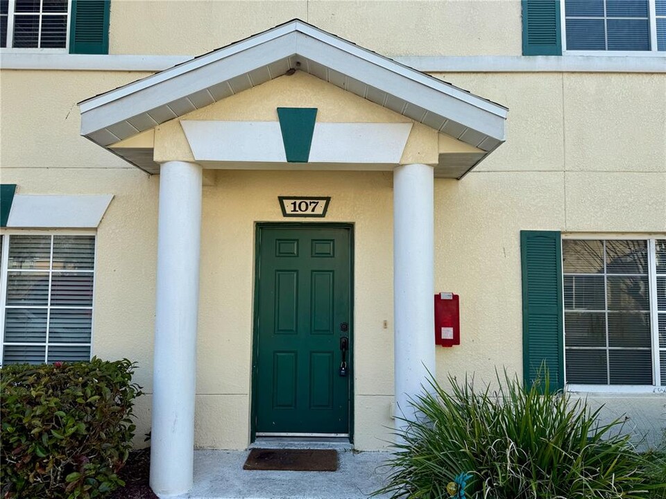 329 Cape Harbour Loop in Bradenton, FL - Building Photo