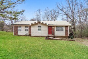 3107 Crest Oval Mountain Rd in Bessemer, AL - Building Photo