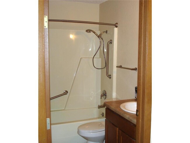 property at 200 1st Ave