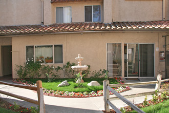 Parkside La Palma Apartments in Anaheim, CA - Building Photo - Building Photo