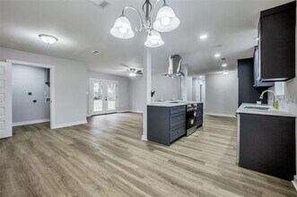826 Johnnie Row in Seagoville, TX - Building Photo - Building Photo
