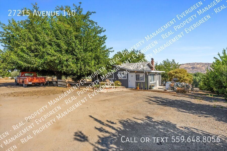 27215 Ave 140 in Porterville, CA - Building Photo