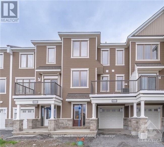 property at 2014 Leinster Cir