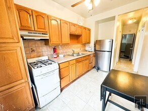 4510-4511 11th Ave in Brooklyn, NY - Building Photo - Building Photo