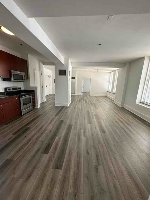 property at 123 S Figueroa St