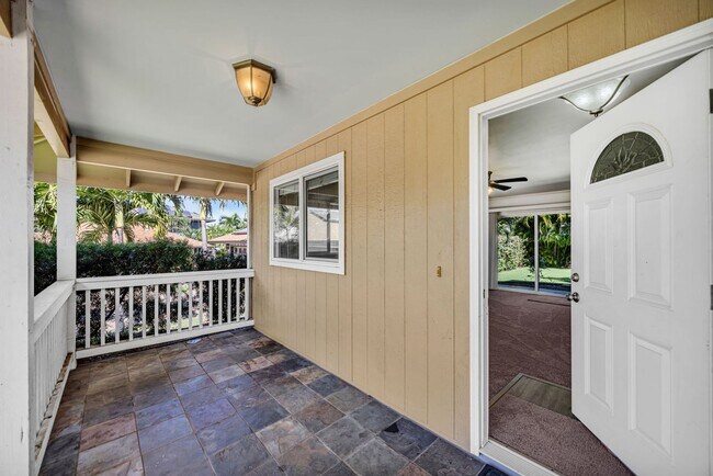 42 Honuhula St in Kihei, HI - Building Photo - Building Photo