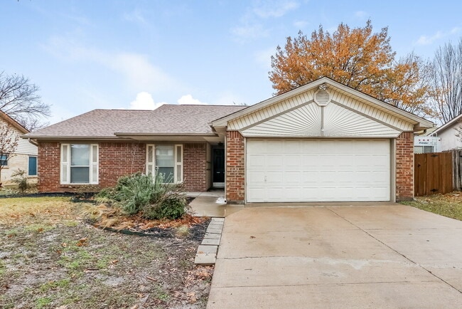3924 Windflower Ln