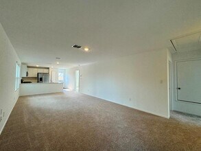 184 Chapel Beck Dr in Kyle, TX - Building Photo - Building Photo