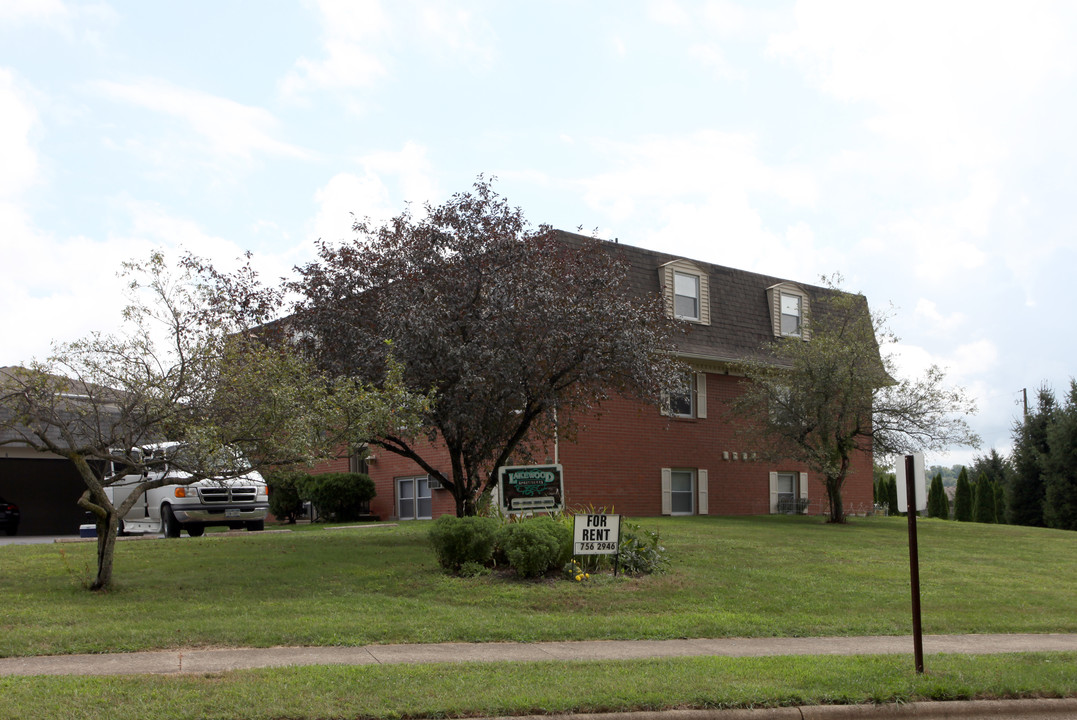 Lakewood Apartments in Mansfield, OH - Building Photo