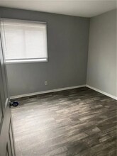 8139 E 37th Pl in Indianapolis, IN - Building Photo - Building Photo