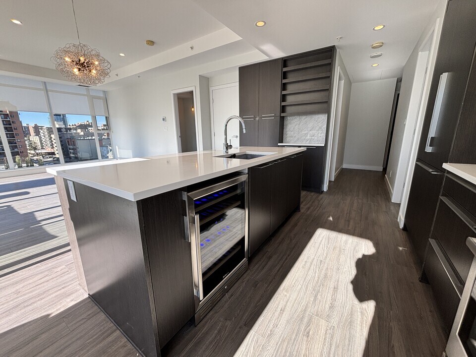 930-516 16 Ave SW in Calgary, AB - Building Photo