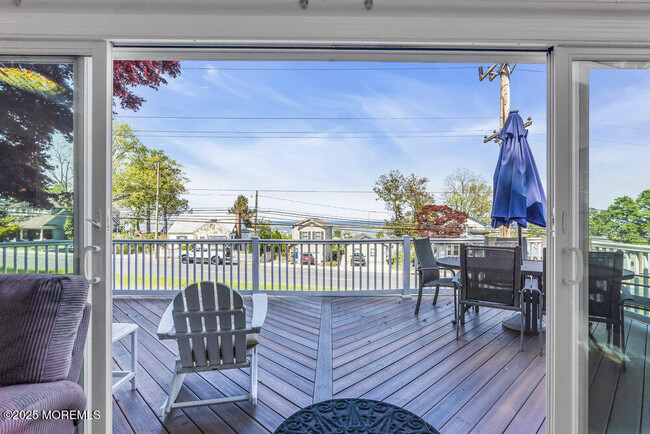 193 Navesink Ave in Highlands, NJ - Building Photo - Building Photo
