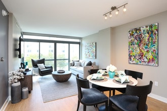 Lydian in Washington, DC - Foto de edificio - Interior Photo