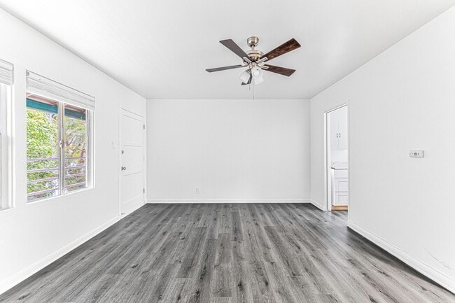 530 W 9th St, Unit 06