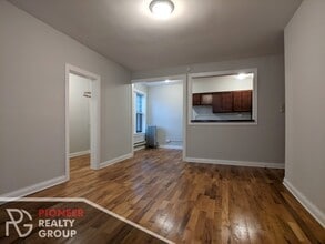 4647 N Paulina St, Unit #4641-210 in Chicago, IL - Building Photo - Building Photo