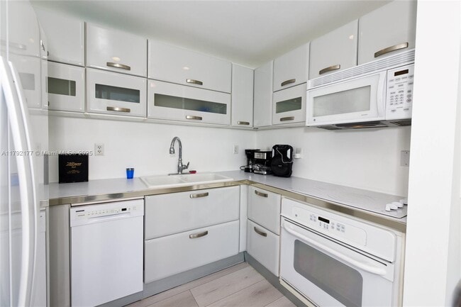 property at 6580 Indian Creek Dr