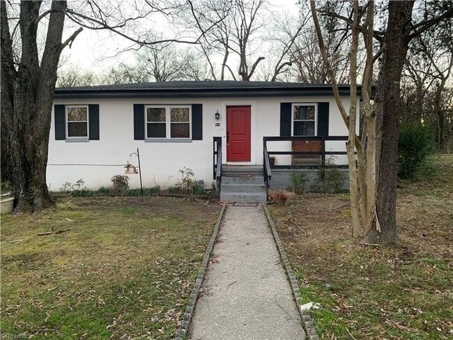 property at 914 Martin St