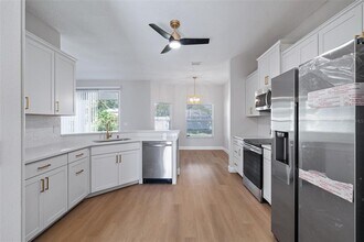 32 Roxton Ln in Palm Coast, FL - Building Photo - Building Photo