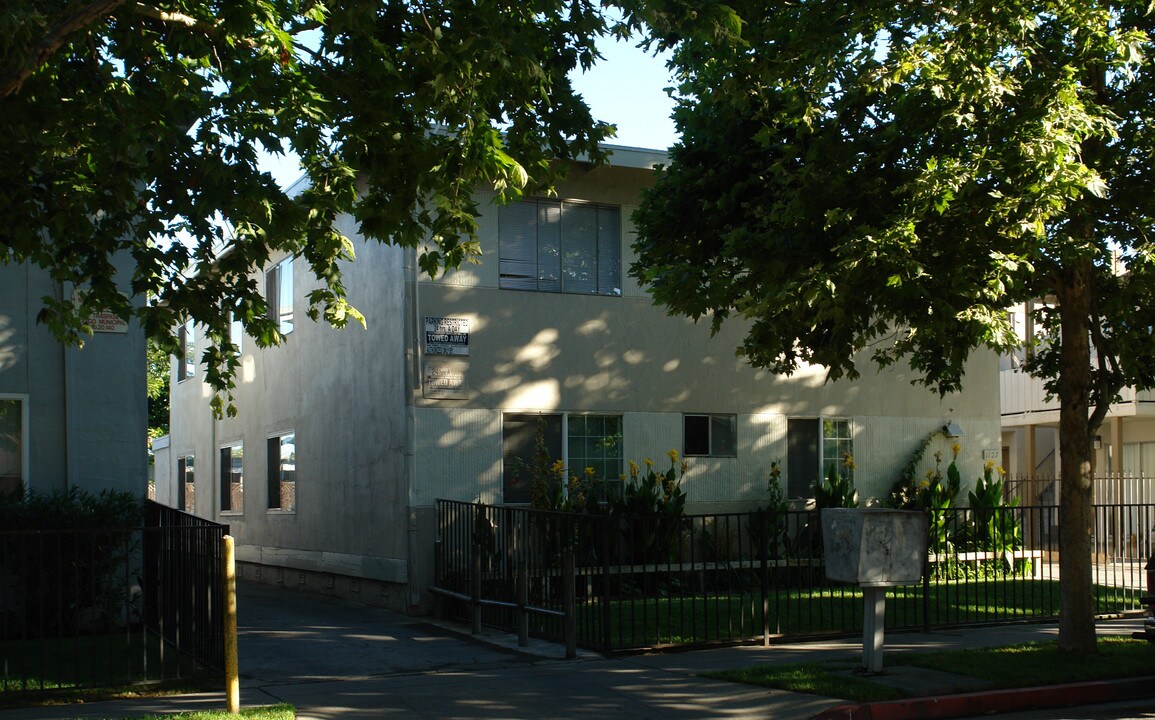 1127 Appian Ln in San Jose, CA - Foto de edificio