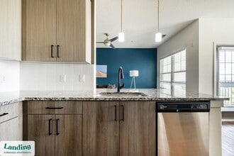2439 Casona Ln in Melbourne, FL - Building Photo - Building Photo