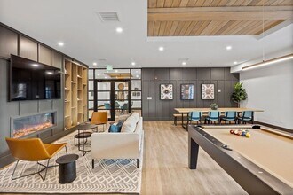 635 Main St, Unit 308 in Wilmington, MA - Building Photo - Building Photo