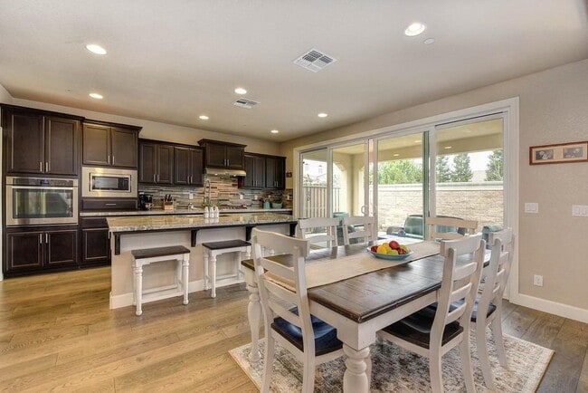 5019 Verona Dr in El Dorado Hills, CA - Building Photo - Building Photo