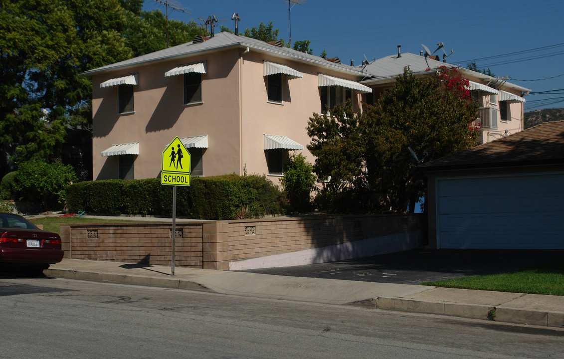 3214 Verdugo Rd in Glendale, CA - Building Photo