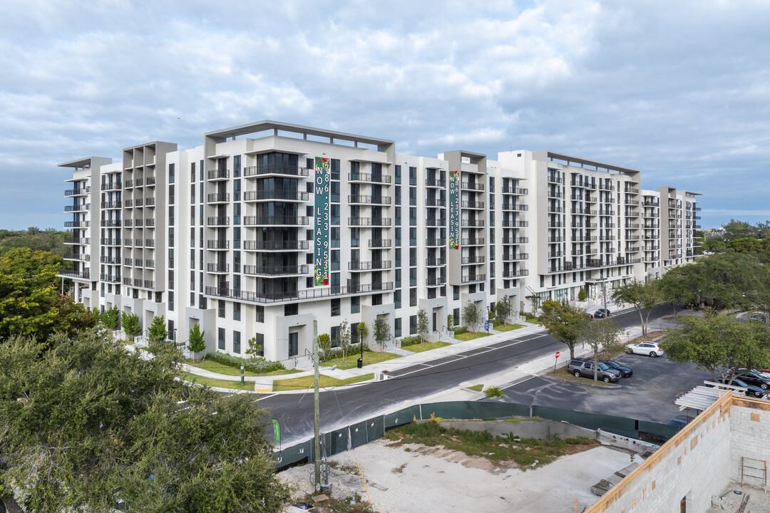 Gardens Residences in North Miami, FL - Building Photo