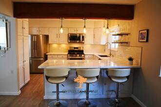 1322 Lincoln Ave in Pacific Grove, CA - Building Photo - Building Photo